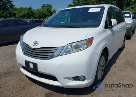 2014 Toyota Sienna Xle 7 Passenger from USA, damaged, VIN 5TDDK3DC3ES079590